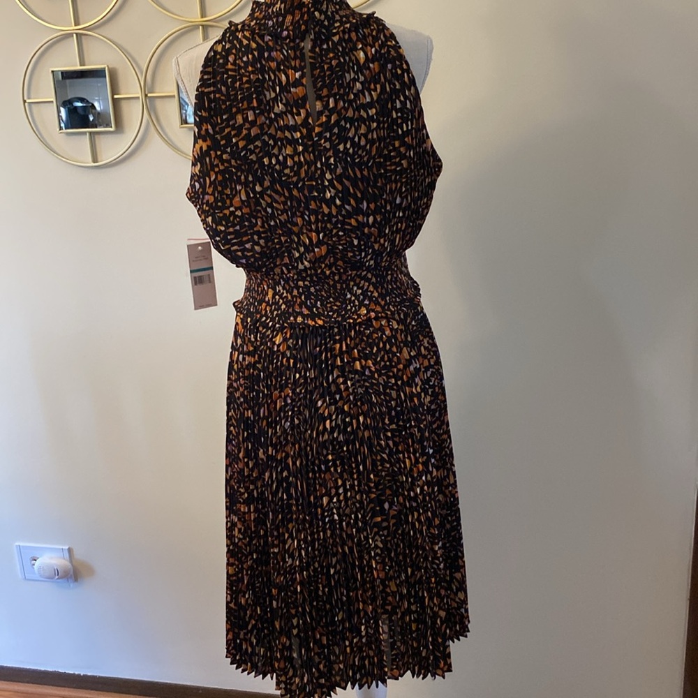 Nanette Lepore black with orange print woman’s pleated dress, high neck sz 16 - Picture 7 of 15